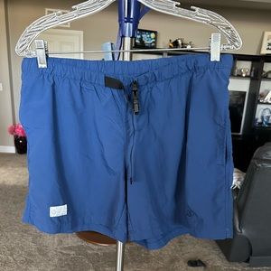 Gander Mountain blue hiking camping workout leisure Shorts. Size Medium